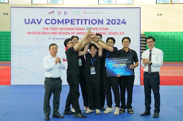 UAV Competition 2024: Sinh viên TDTU tỏa sáng với thành tích xuất sắc